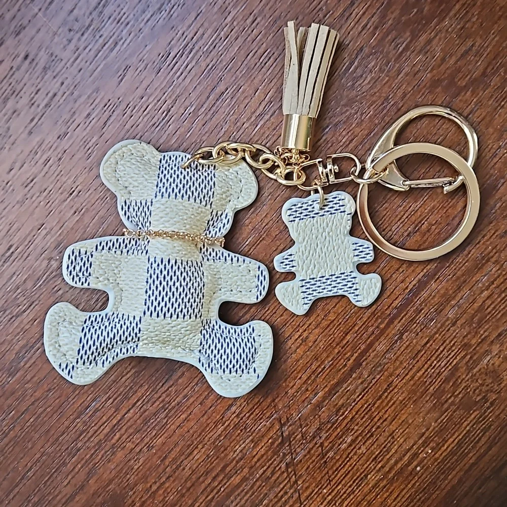 FASHION BEAR KEYRING - Picture 5 of 10